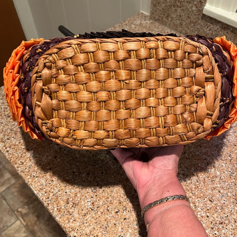 Chico’s Handcrafted Brown and Orange Zippered Woven Tote 10” x 18” - Picture 8 of 10